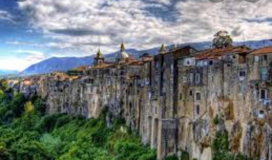 דירות SantʼAgata deʼ Goti La Casa Nel Borgo מראה חיצוני תמונה